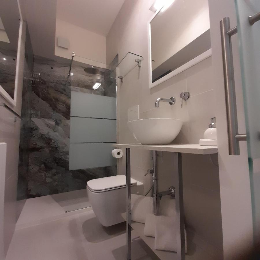 Residenza N&D Luxury Apartment Bari Ngoại thất bức ảnh