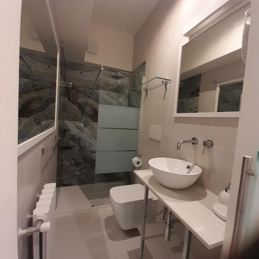 Residenza N&D Luxury Apartment Bari Ngoại thất bức ảnh