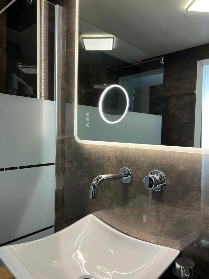 Residenza N&D Luxury Apartment Bari Ngoại thất bức ảnh